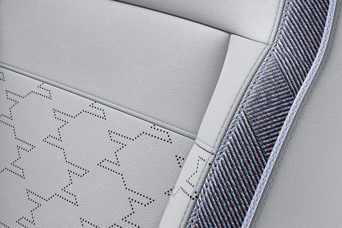 MINI totalmente eléctrico - interior de galería - tapizado de estilo clásico